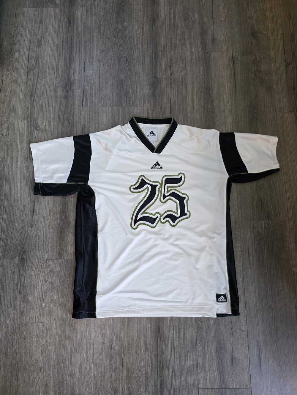 Vintage Adidas 25 Jersey Mens Size Large